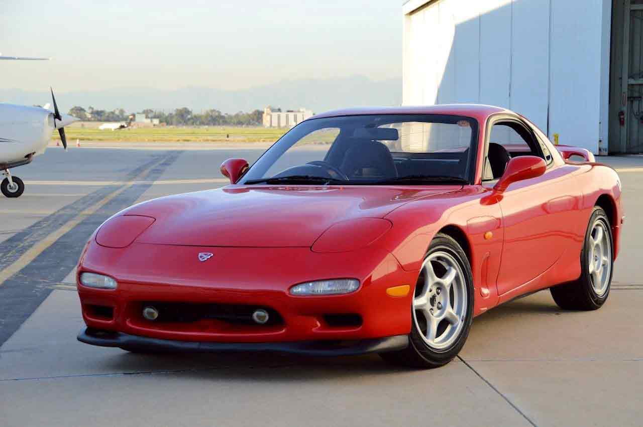 Mazda RX-7 tahun 1992