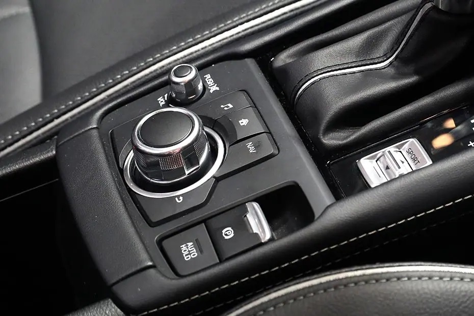 Mazda CX-3 Center Controls